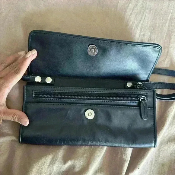 Small should bag in black - Picture 2 of 6